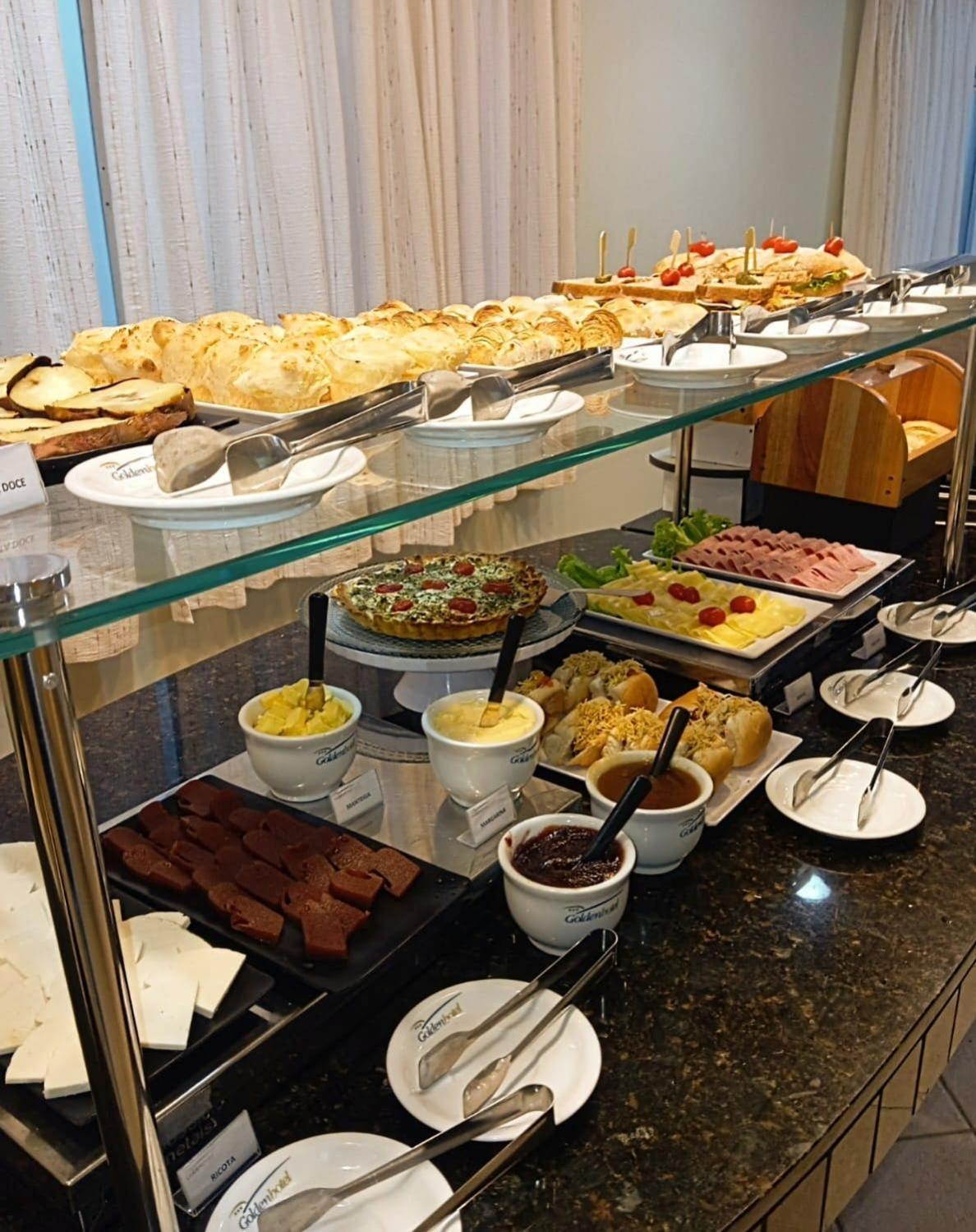 Golden Hotel - O Mais Central - Pet Friendly Chapecó Eksteriør bilde